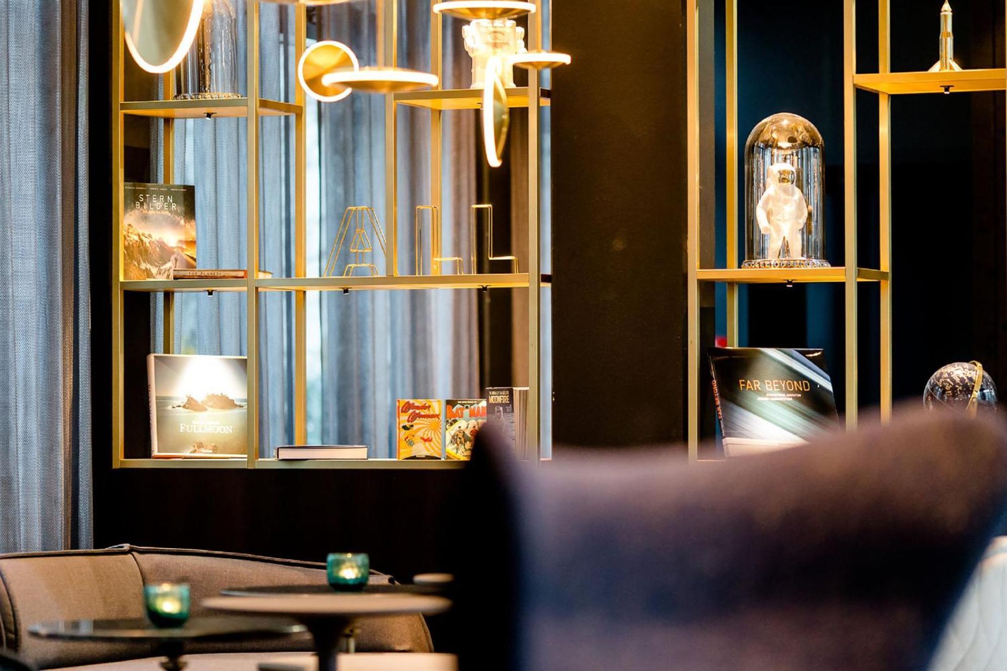 Motel One Nuernberg-Plaerrer Экстерьер фото