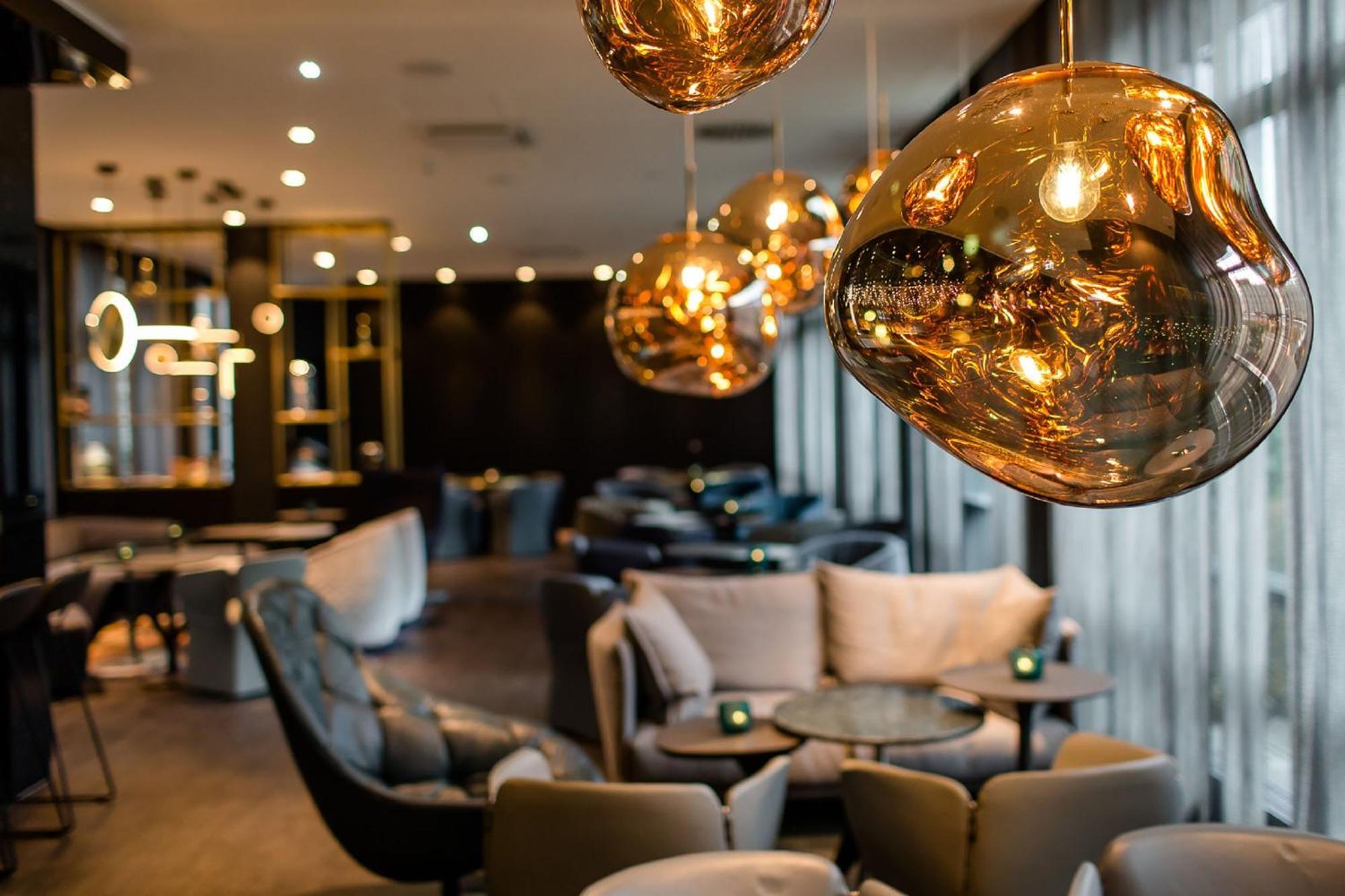 Motel One Nuernberg-Plaerrer Экстерьер фото