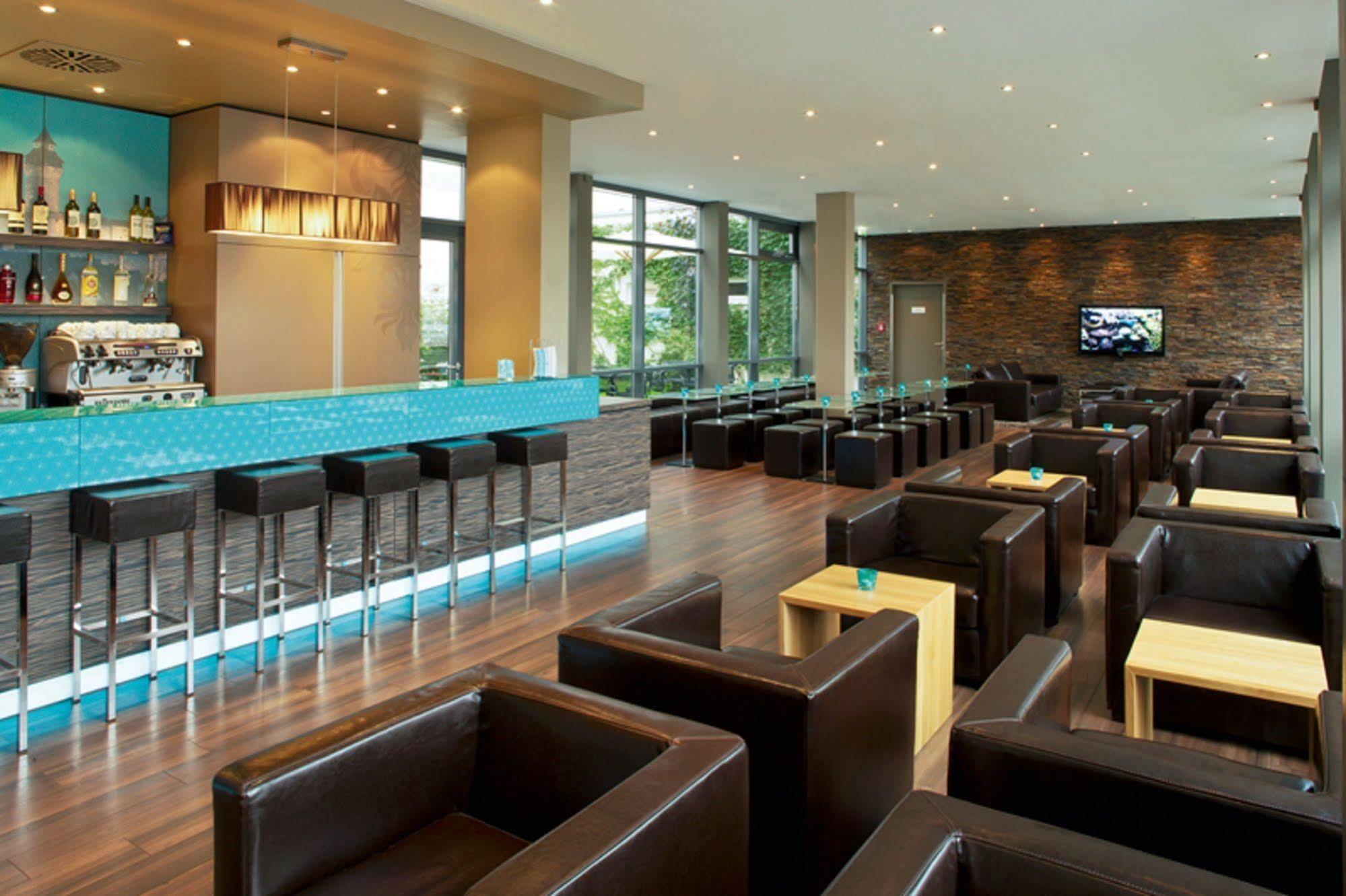 Motel One Nuernberg-Plaerrer Ресторан фото